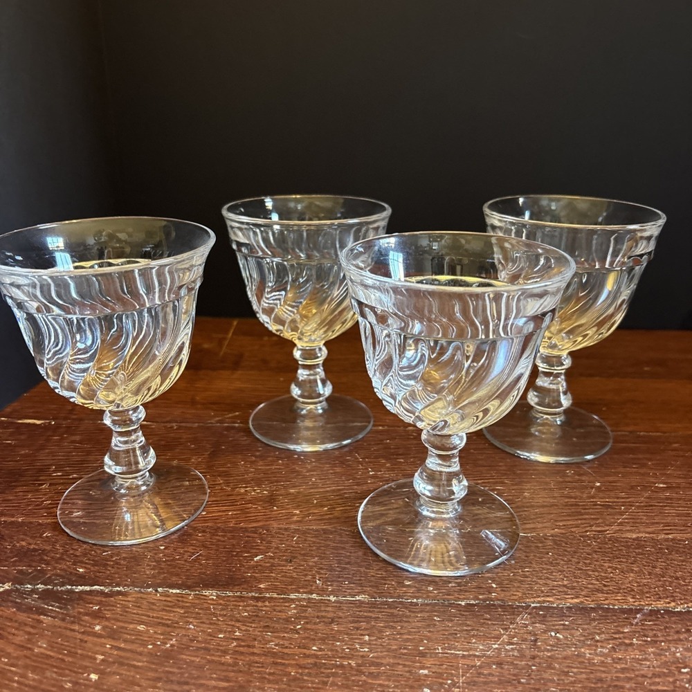 Fostoria, Colony Pattern -Footed Wine, , Set of 4‎